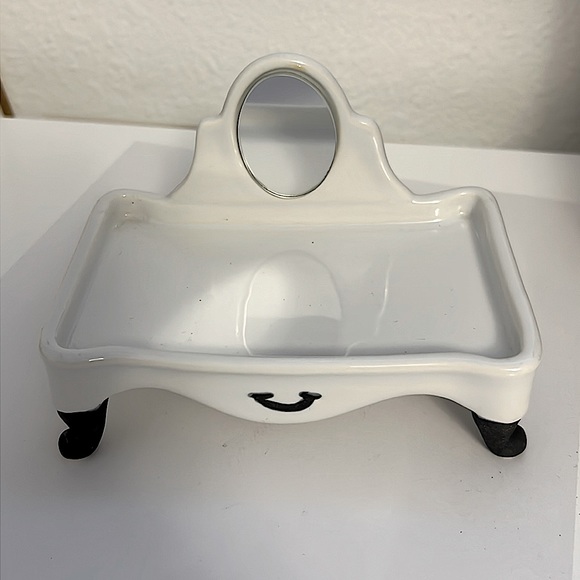 Pottery Barn Bath White Pottery Barn Porcelain Trinket Or Soap Dish Poshmark